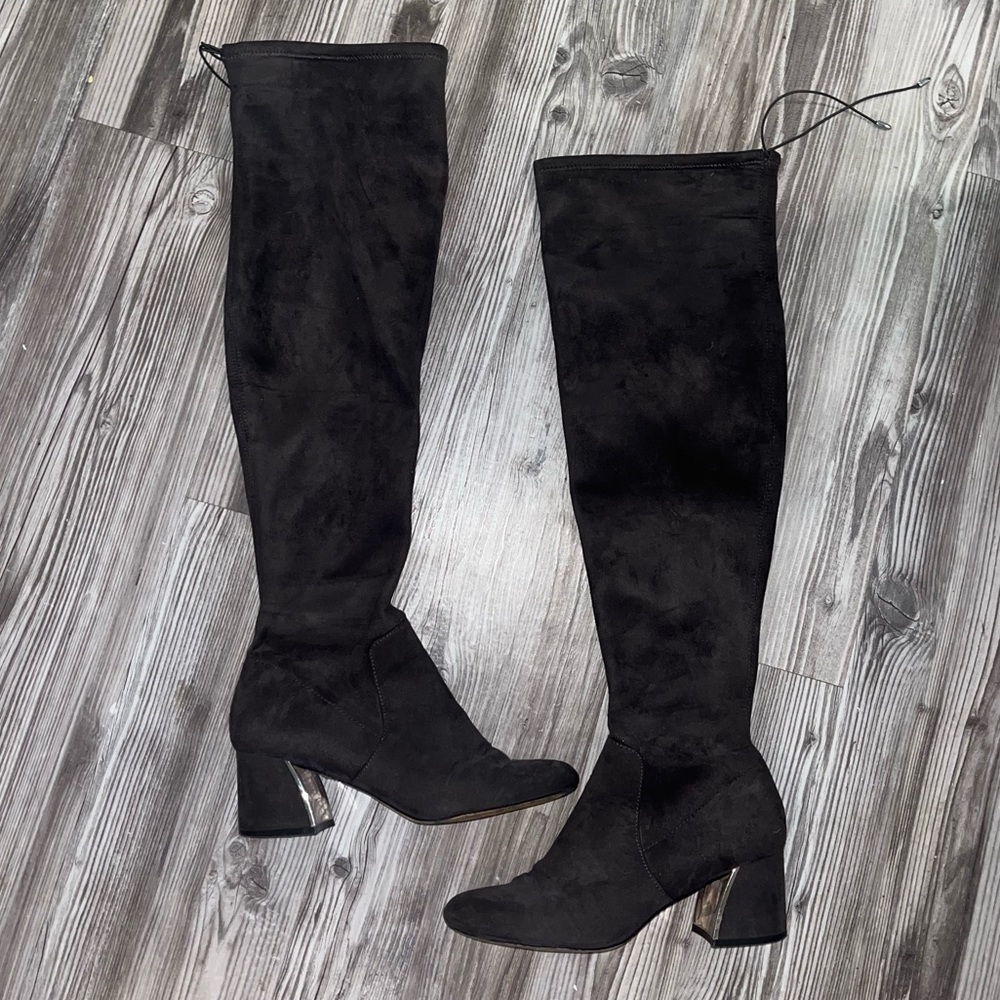Lord & Taylor 424 Fifth Grey Suede Over the Knee High Gold Heeled Boots